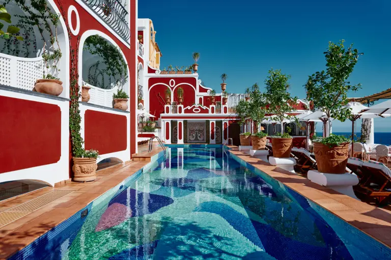 Le Sirenuse swimming pool in Positano