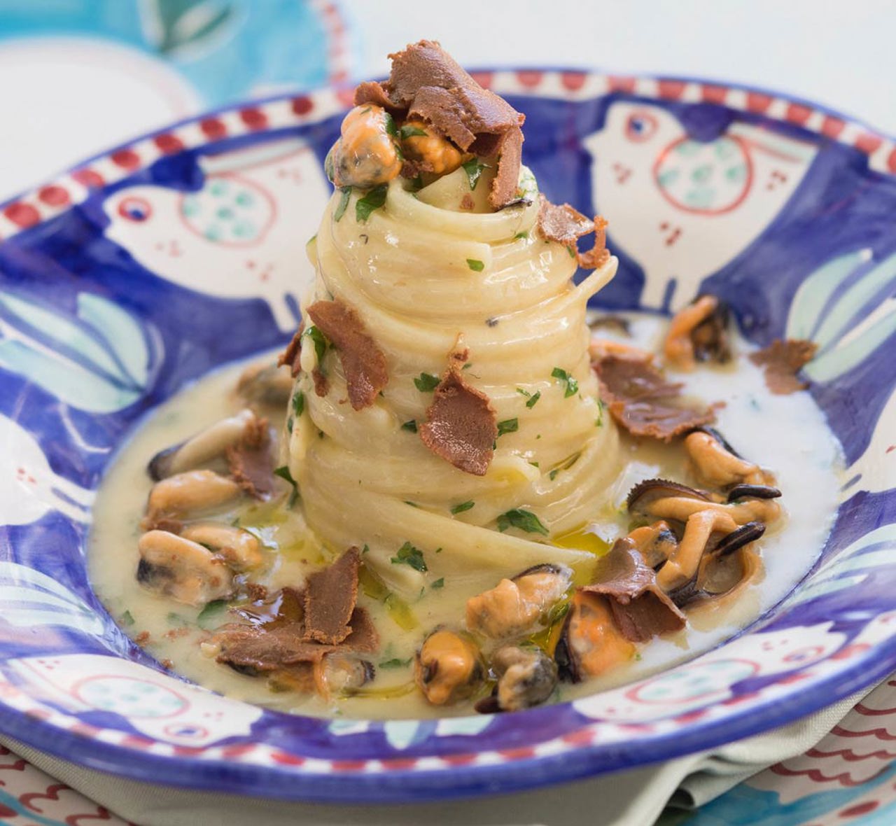 Nastri pasta with mussels, bottarga and parsley Le Sirenuse Positano
